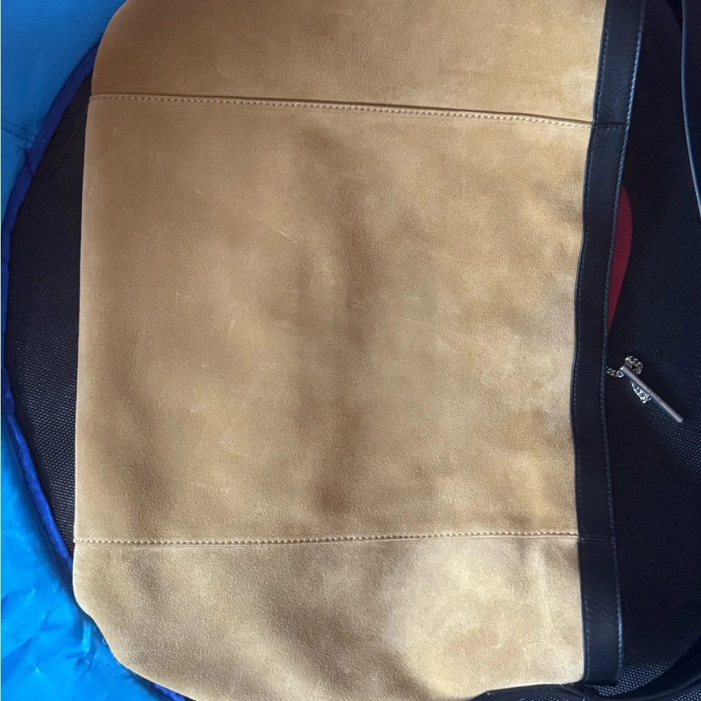 Alexander McQueen Pendant Leather Trimmed Suede Shoulder Bag $2600 SS26 - Picture 8 of 13